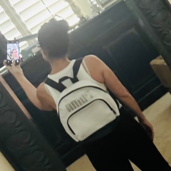 Puma Everett Royale White Mini Backpack - Picture 2 of 9